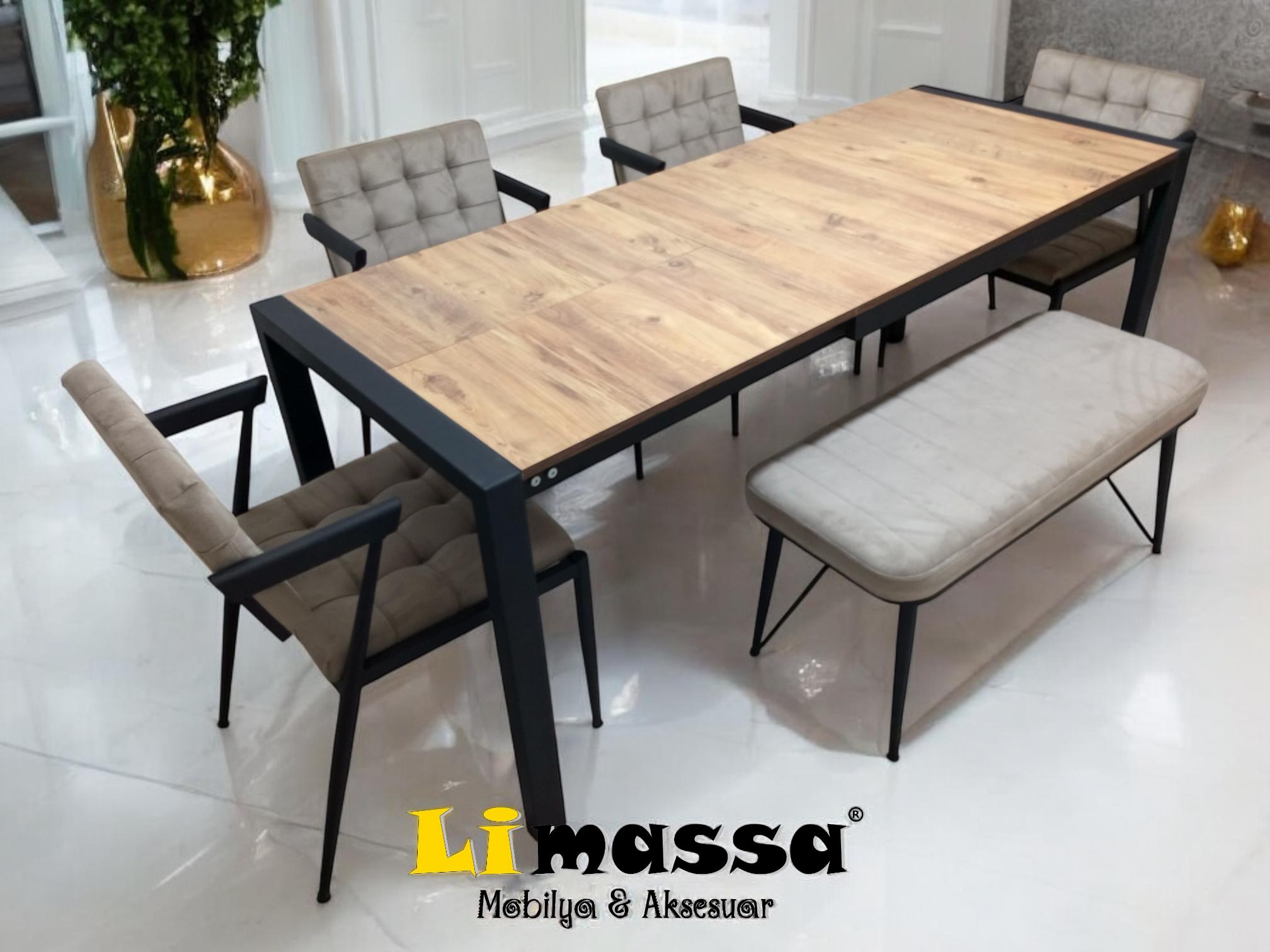 Tuğra Masa ve Jumbo Sandalye Detay